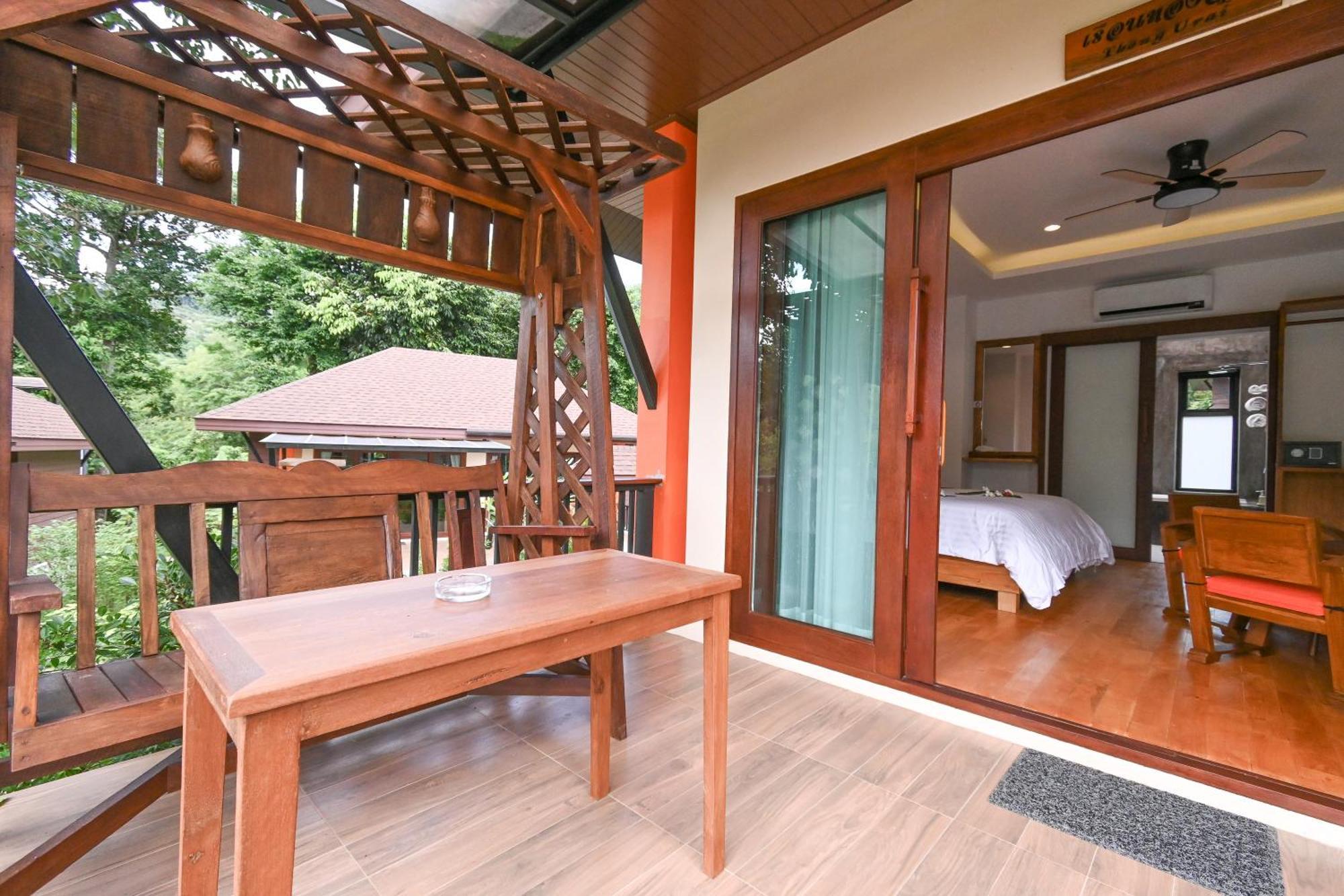 Cascade Tara Hotel Namüang Szoba fotó