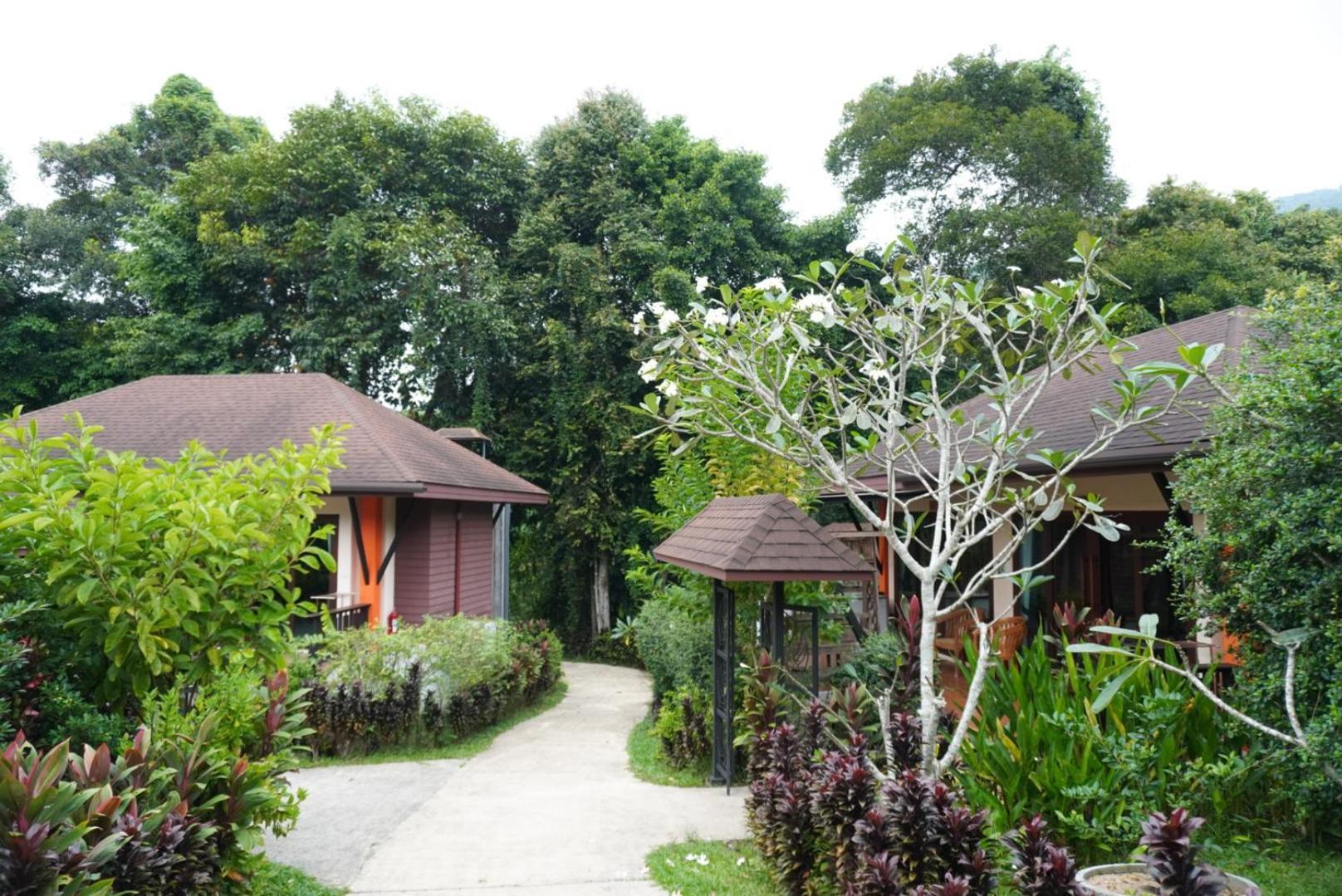 Cascade Tara Hotel Namüang Kültér fotó